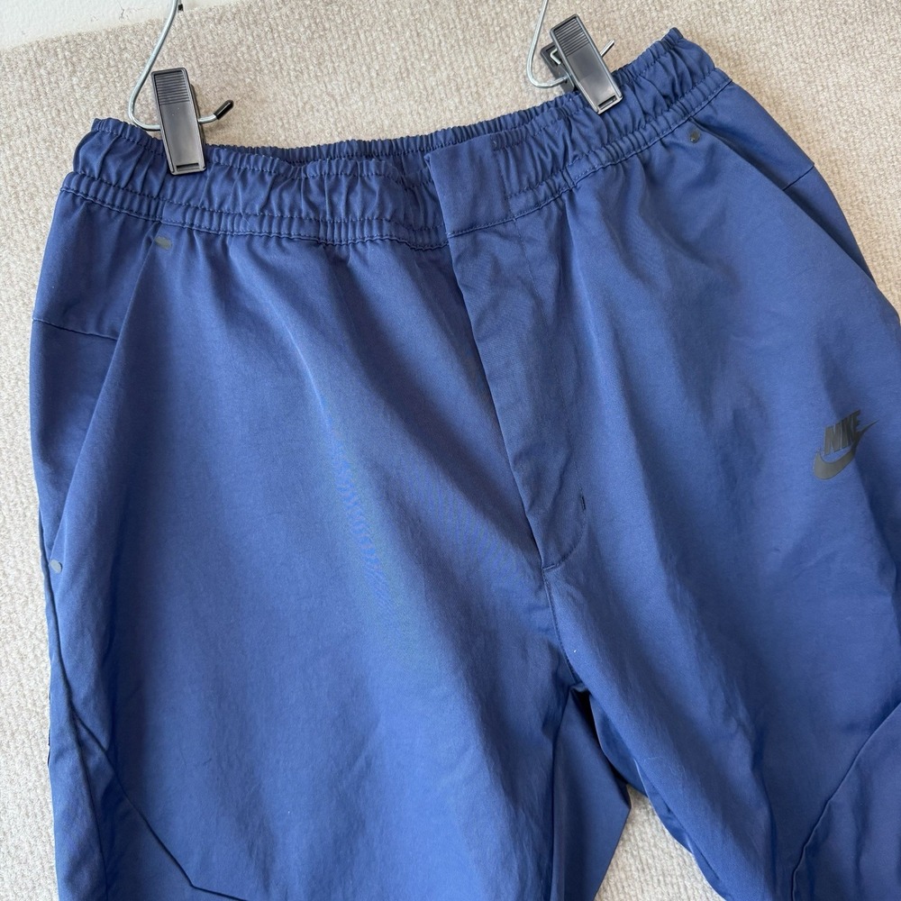 Nike Sportswear Tech Woven Commuter Pants Navy Blue DR9101-410 Mens M